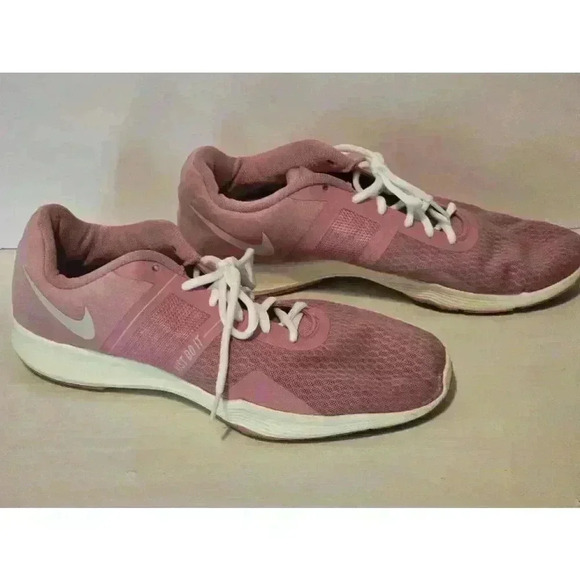 Women's Nike Pink City Trainer 2 Running Shoes Size‎ 10 - Picture 3 of 10